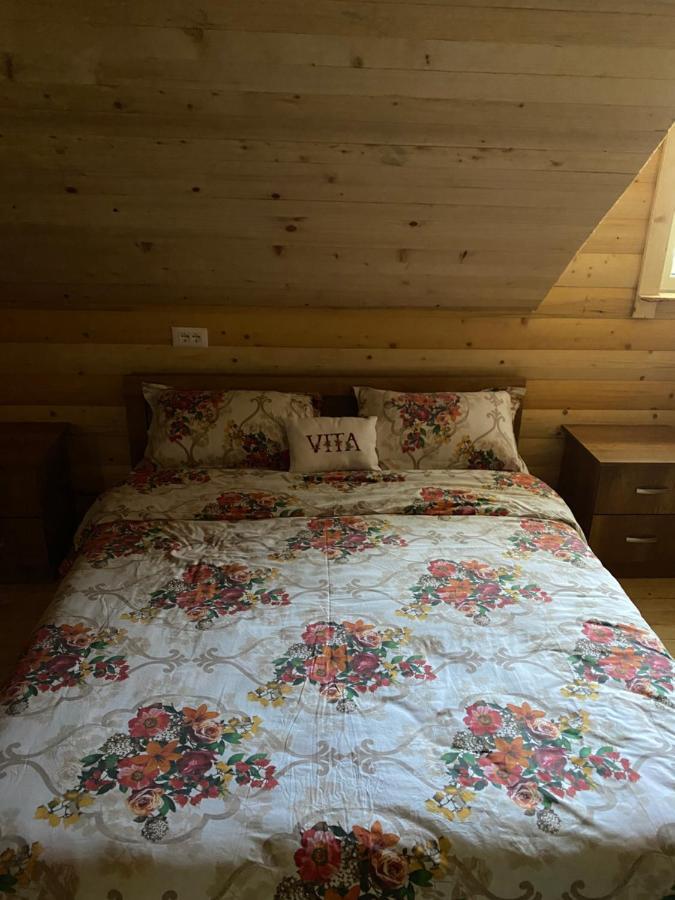 Vita Guesthouse Bajram Curri Екстер'єр фото
