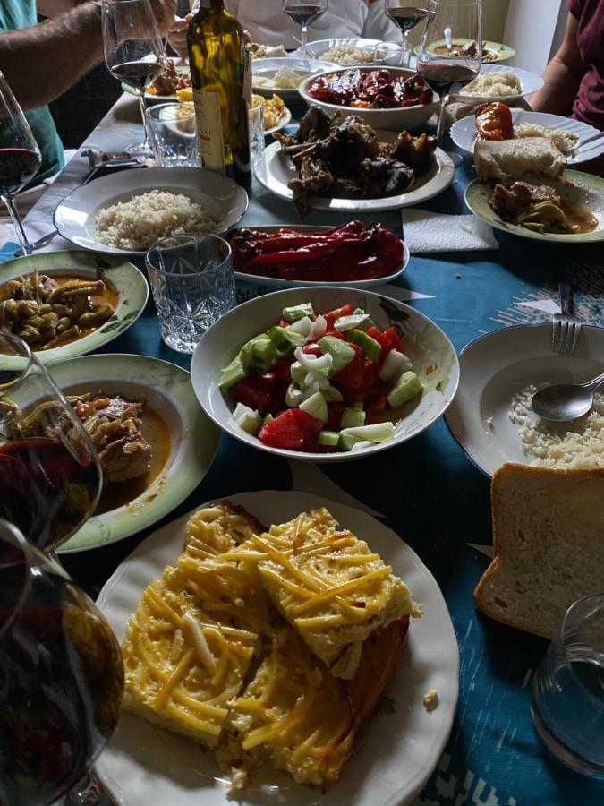 Vita Guesthouse Bajram Curri Екстер'єр фото